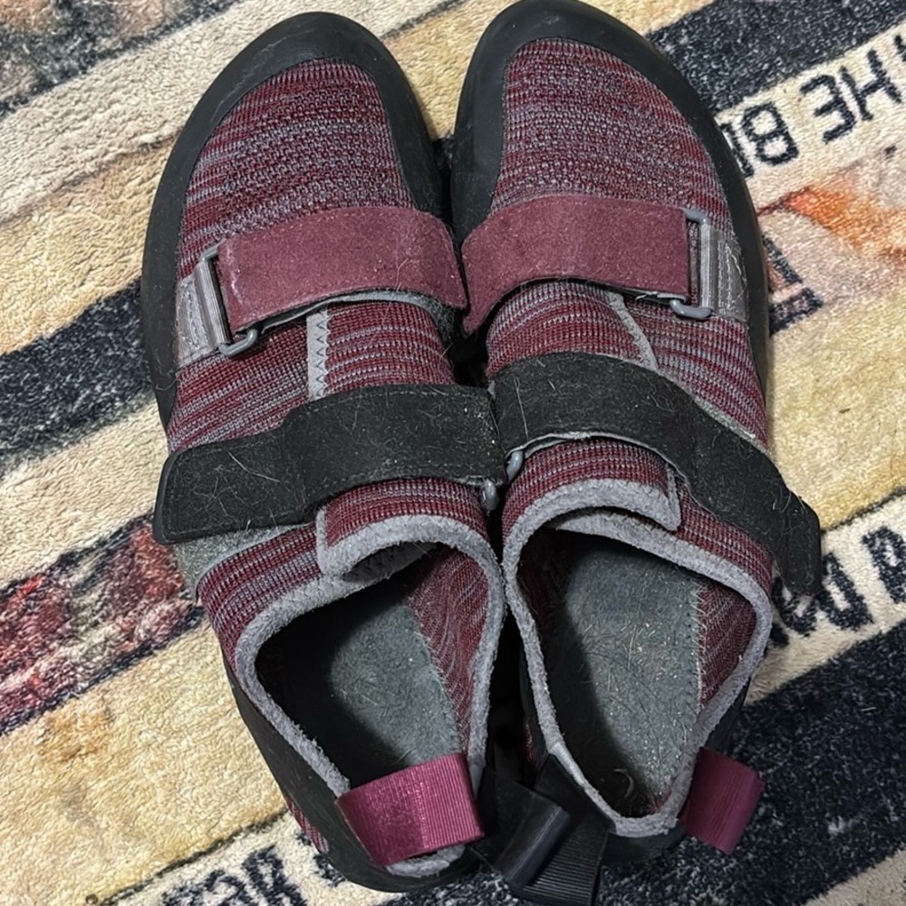 Black Diamond Climbing Shoes 9.5